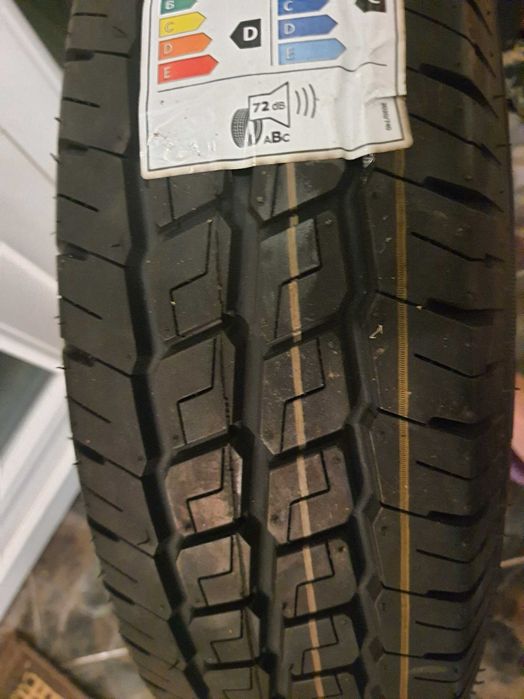 Roata si anvelopa rulota/ remorca