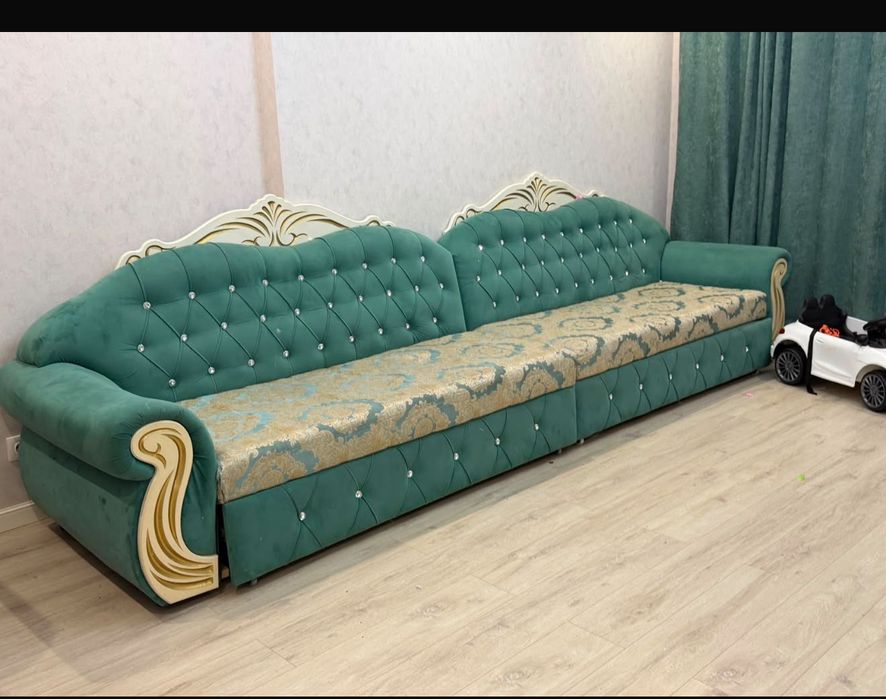 Мягкий мебель для гостинной