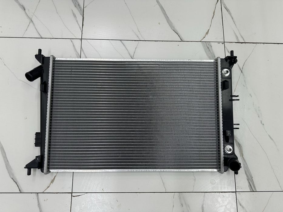 Kia Seltos радиатор охлаждения двигателя