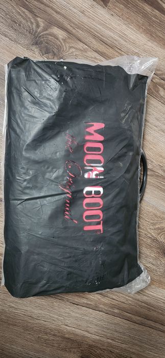 Après-skiuri/Cizme de zapada Moon Boot