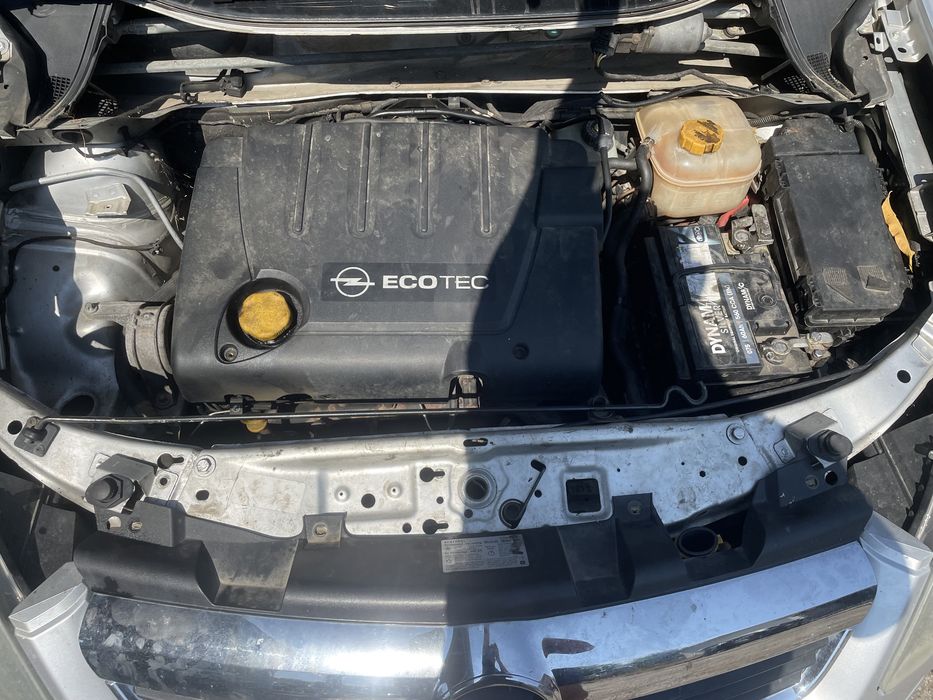 Opel Zafira 1.6i/1.9cdti/2.2i direct / Опел Зафира 2.2i - На части