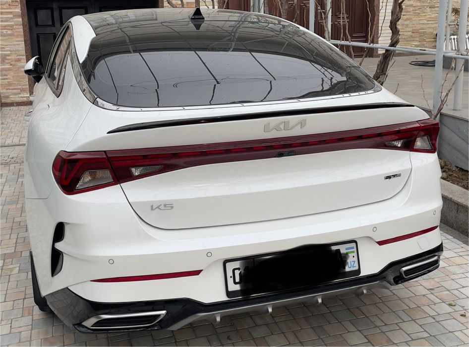 Kia K5 GT-line plus