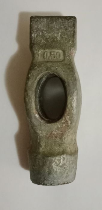 Молоток и керно со времён СССР