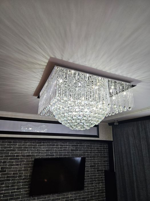 Люстра за 250000 тенге