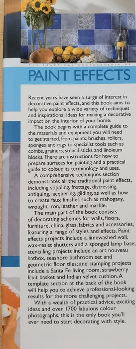 Книга на английски с техники за оцветяване и боядисване за декорация