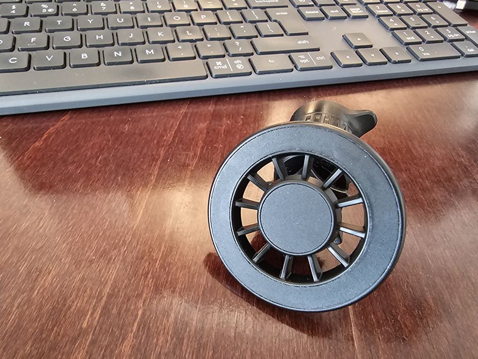 Suport auto magsafe magnetic pentru telefon rotativ 360°