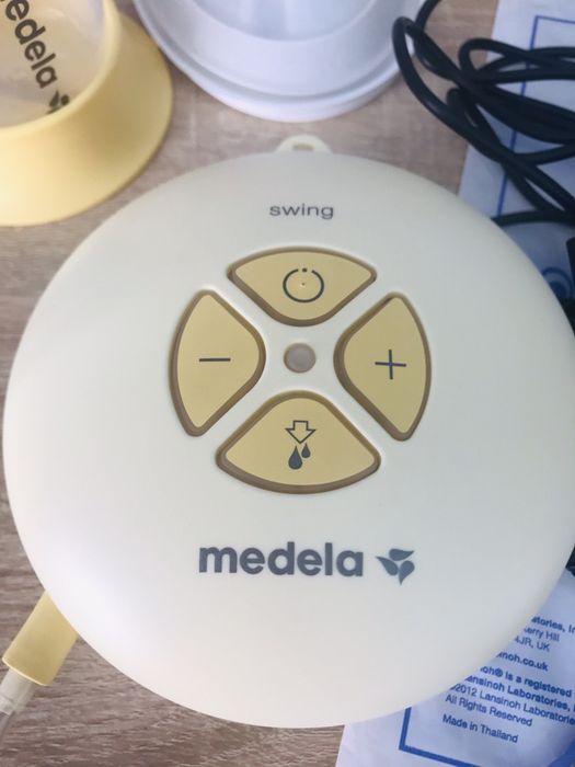 Помпа за кърма MEDELA