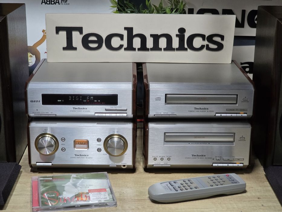Sistem audio TECHNICS HD550, amplificator, cd-player, deck,tuner boxe hifi stereo linie mini ,telecomanda