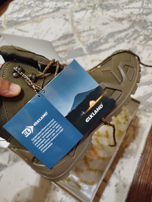 Продаю тактичаскую крассовки