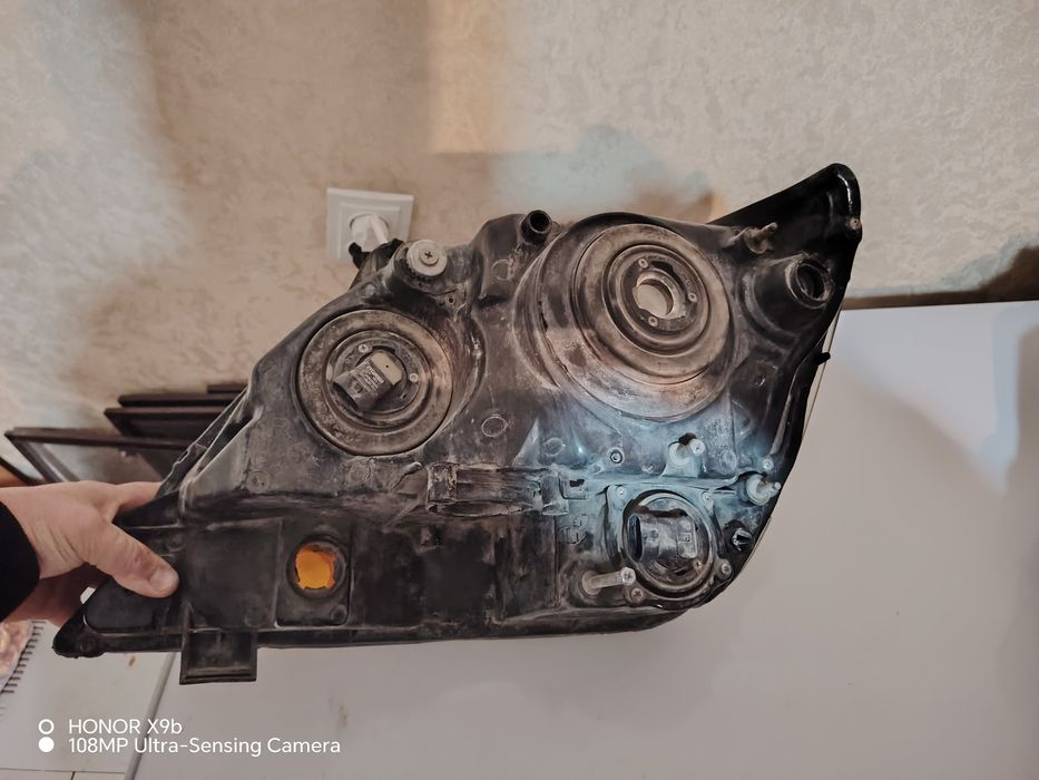 LEKSUS RX 300 фары