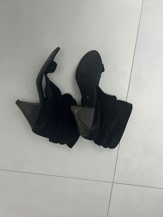 Vand ghete piele intoarsa