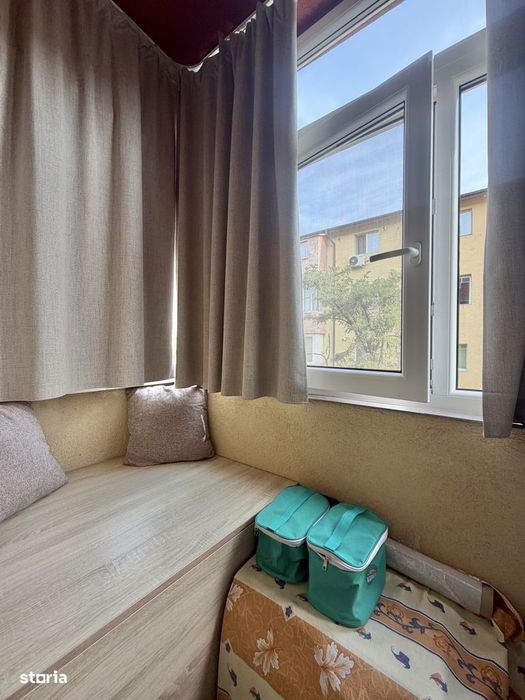 Apartament 2 camere, decomandat, etaj 3, zona Dambovita