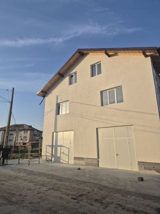 Ofer spatiu depozitare zona Metro Iasi 75mp, 120, 220, 600mp
