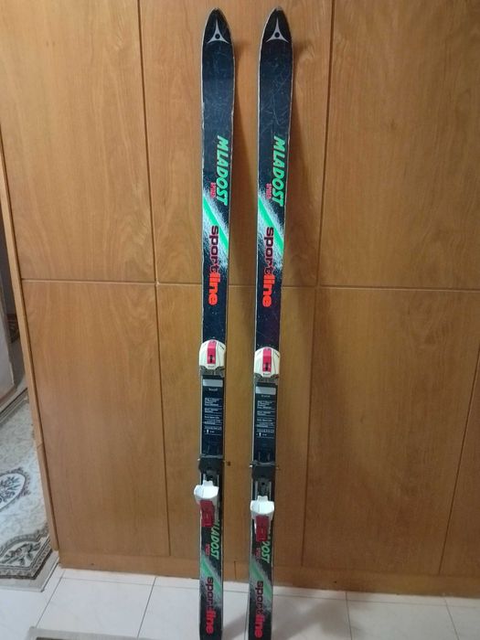 Ски с автомати И Ски обувки