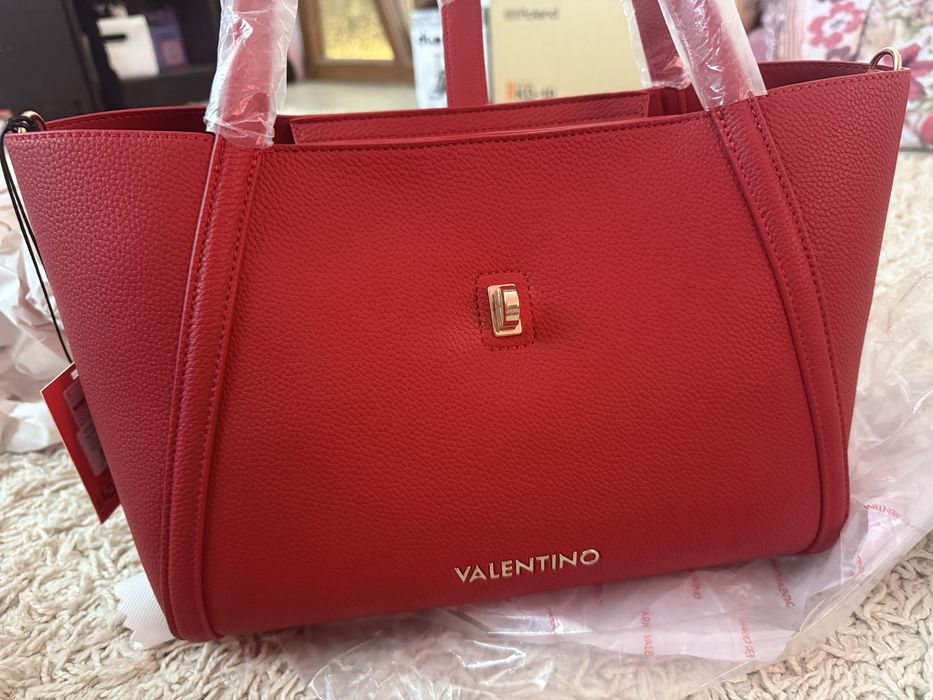 Geanta VALENTINO noua cu eticheta