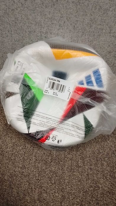 Топка евро 2024 Adidas Fussballliebe League J290 Euro 2024
