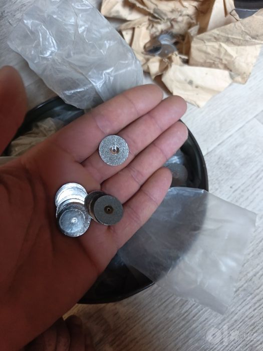 Продам Алмазные диски маленькие