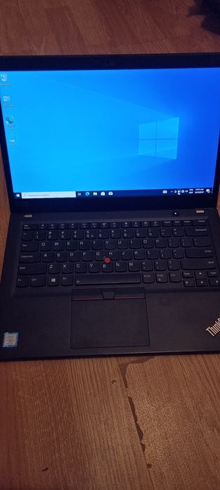 Laptop lenovo t490s
