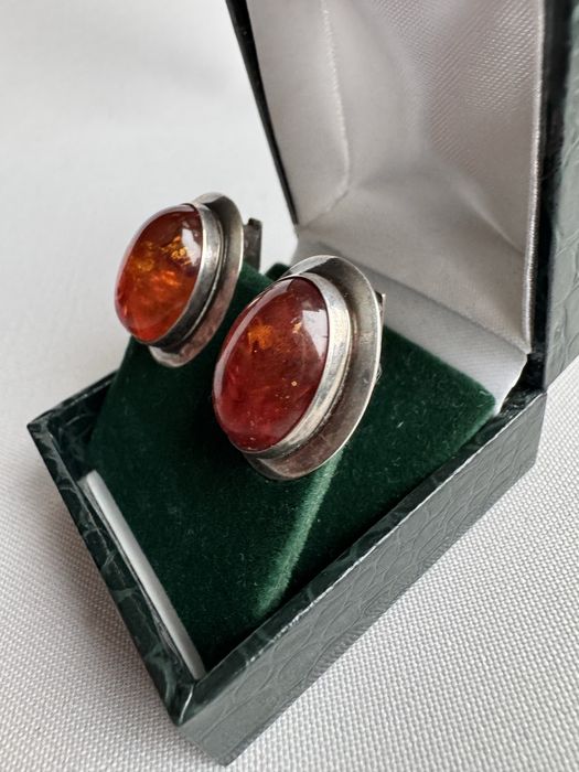 Cercei din argint si chihlimbar