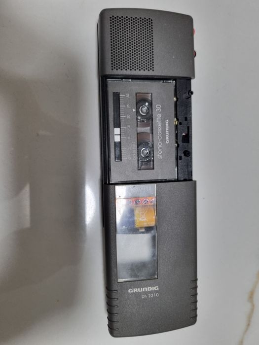 Reportofon colecție Grundig Dh 2210