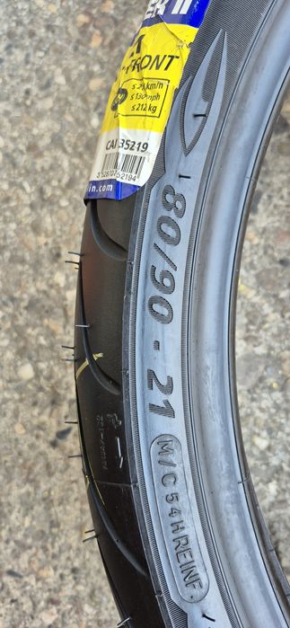 2 anvelope moto fata noi Michelin 80/90-21M/C,dot 2018.Pretul este pe bucata.