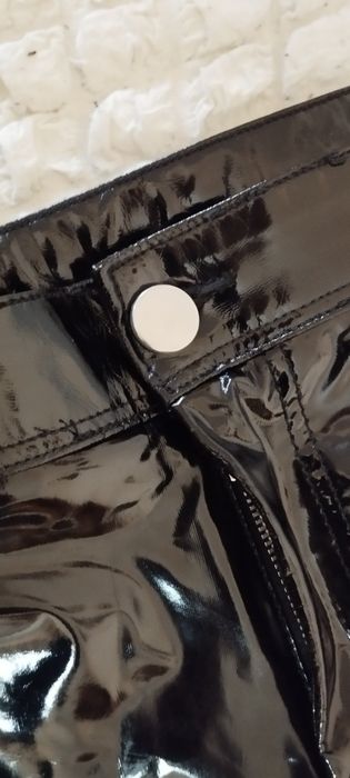 Pantaloni din vinilin Asos Denim 28