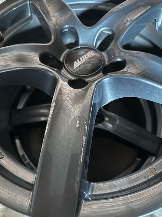 Джанти Alutec 17” 5x114.3 7.5j ET47