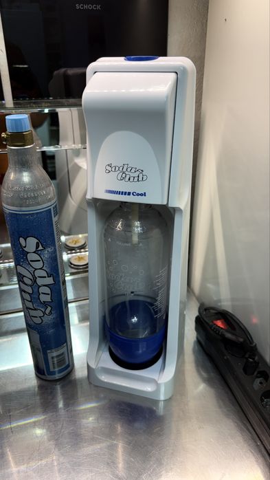 Aparat de preparat sifon / sucuri / Co2 SodaStream / Soda Club