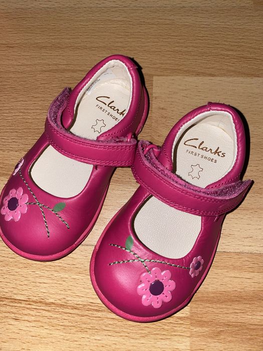 Pantofi Clarks piele bebe