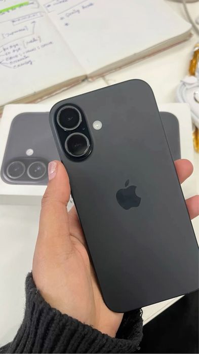 Продам iphone 17 Black 256 ГБ.  (акум:100%)