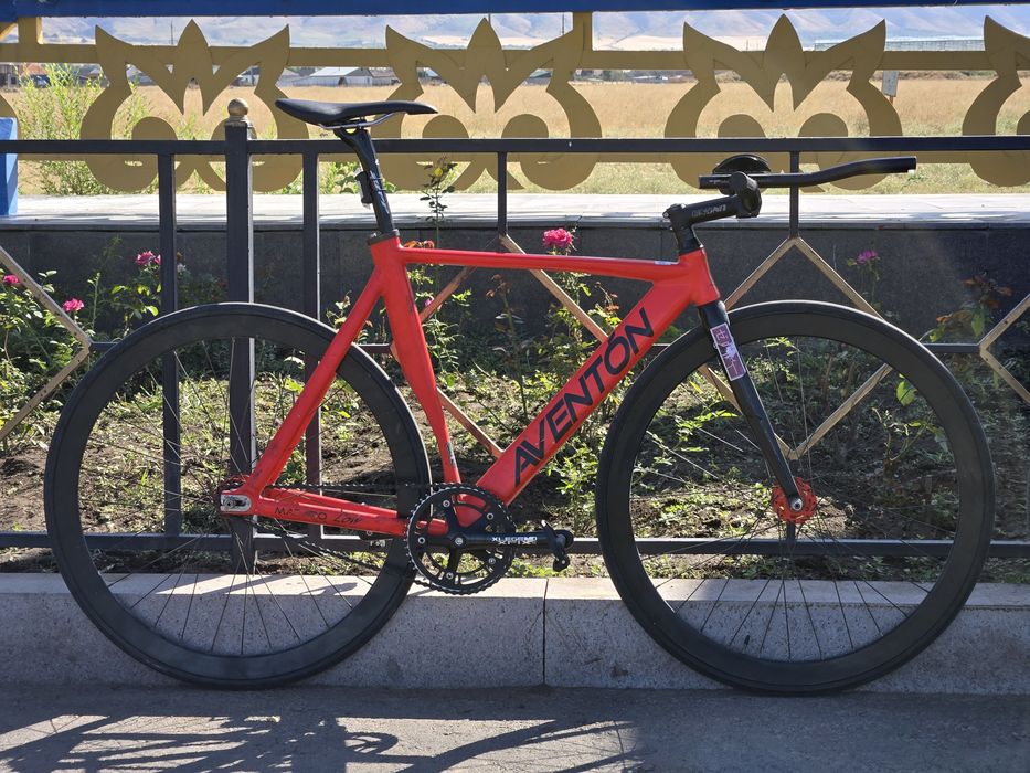 Продаётся фикс Aventon Mataro low