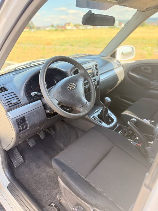 Suzuki grand vitara
