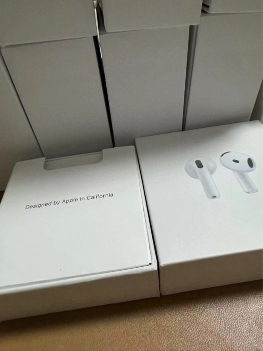 Apple airpods 4