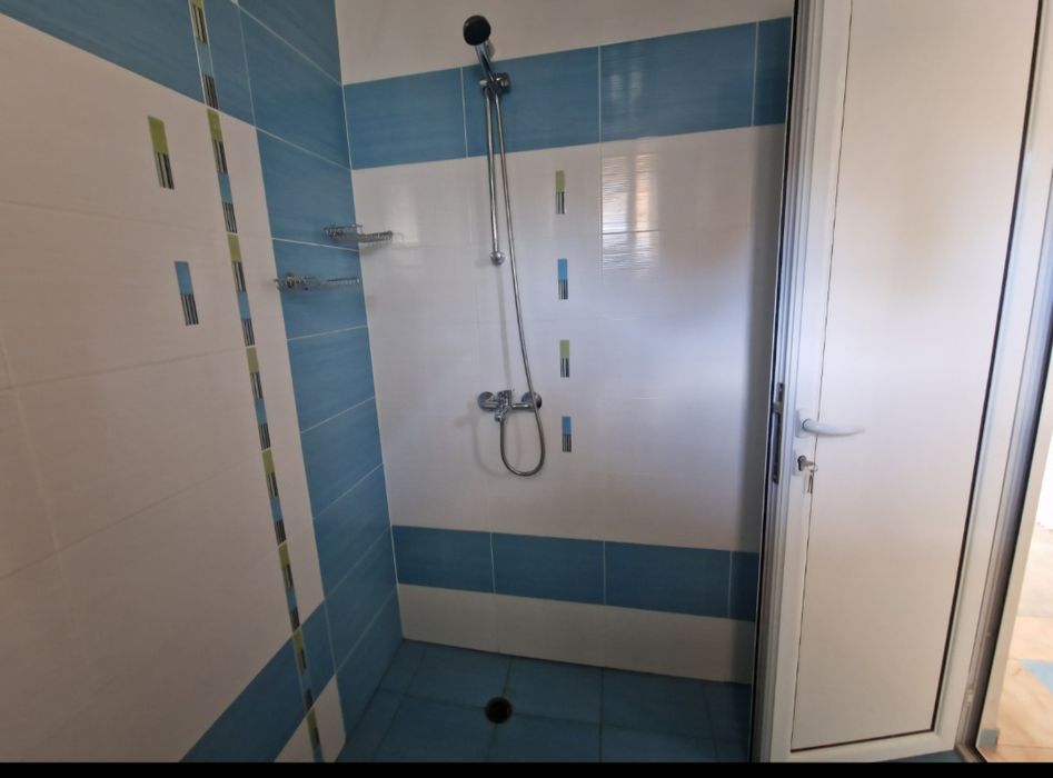 Къща с двор Айтос , село Пирне