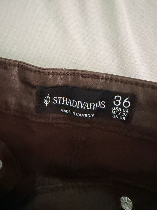 2x pantaloni imitatie de piele