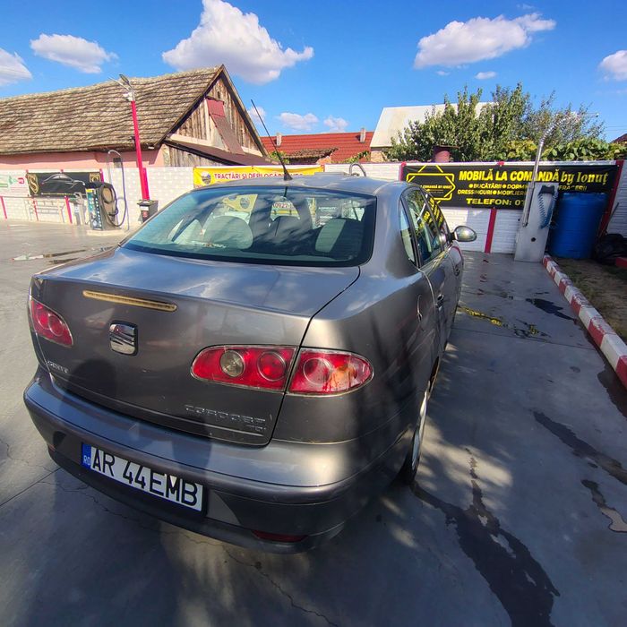 SEAT Cordoba 2003 — imagine 5