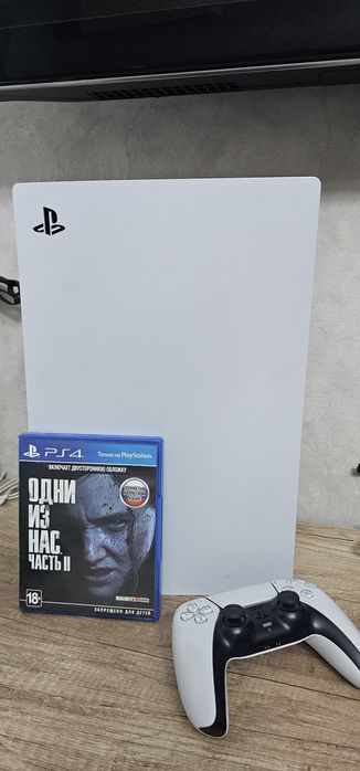 Playstation 5 FAT/CD 825GB + Диск "Одни из нас часть 2:
