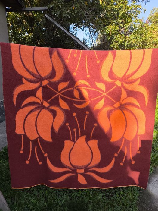 Одеяло из верблюжей шерсти