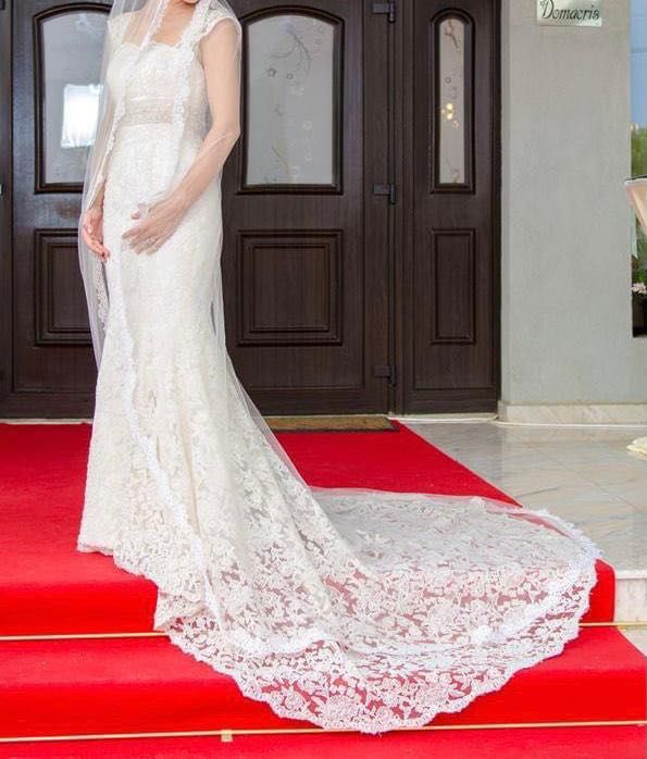 Vand rochie de mireasa deosebita