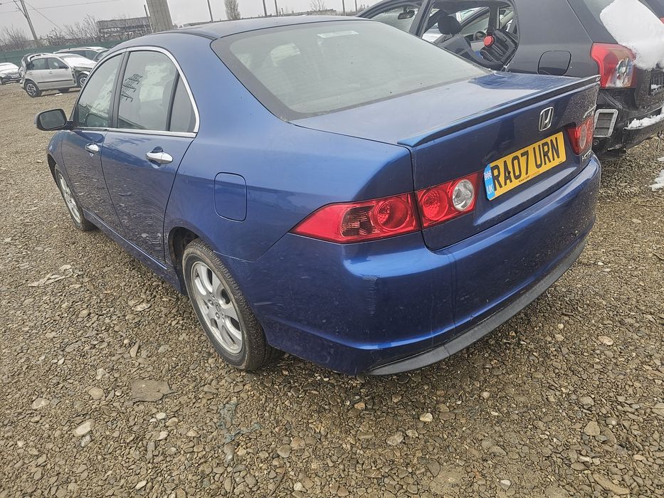 Dezmembrez HONDA ACCORD 2.2 i-ctdi Piese