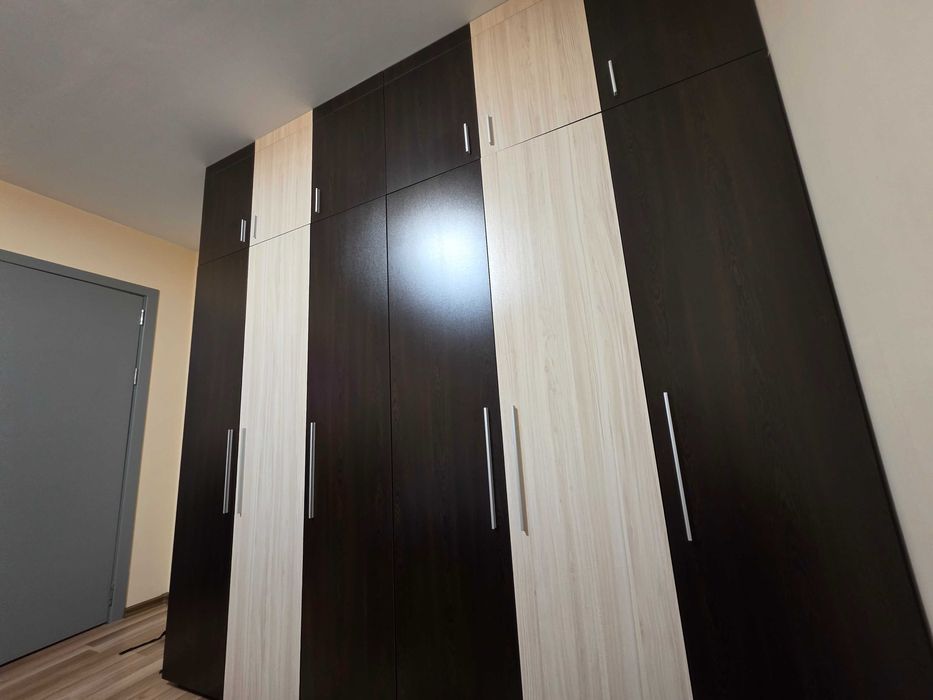 Гардероби с надстройки