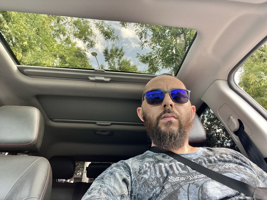 Продаю свой Автомобиль JAC S 5