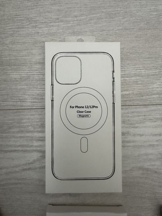 Huse originale Apple cu MagSafe