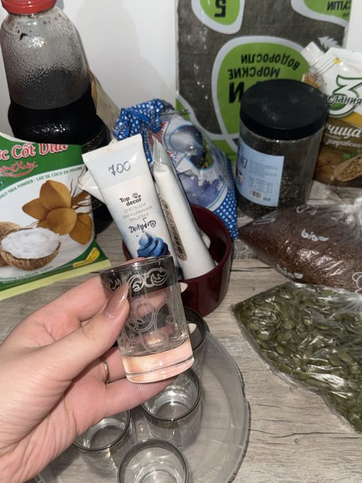 Набор продуктов и посуды 1000тг