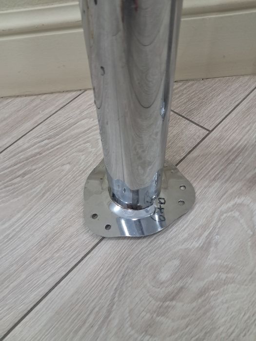 Ножки металлические для стола.