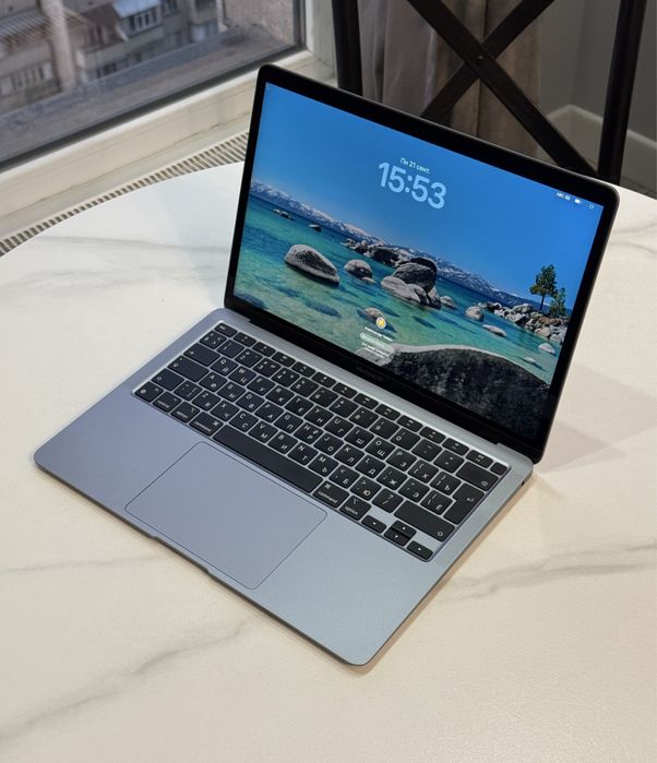 Продам Macbook Air 512 Gb 2023