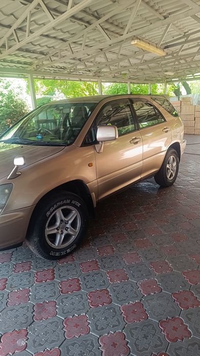 Продам авто Тойота хариер