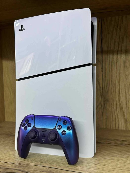 Kонзола Sony PlayStation 5 Slim Digital CFI-2016 / Перфектна