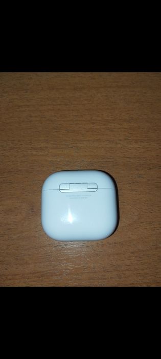 Airpods 4 оригинал новый.