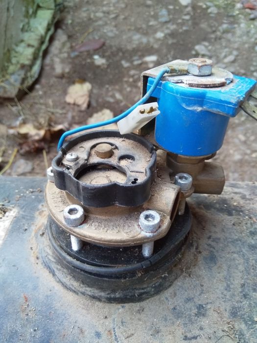 Газова.   бутилка